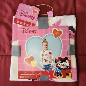 Disney NWT Minnie Mickey Love Hearts Toddler Pullover Sweatshirt 2T